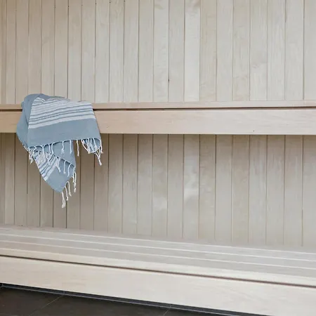 Vakantiehuis Amazing In With Sauna